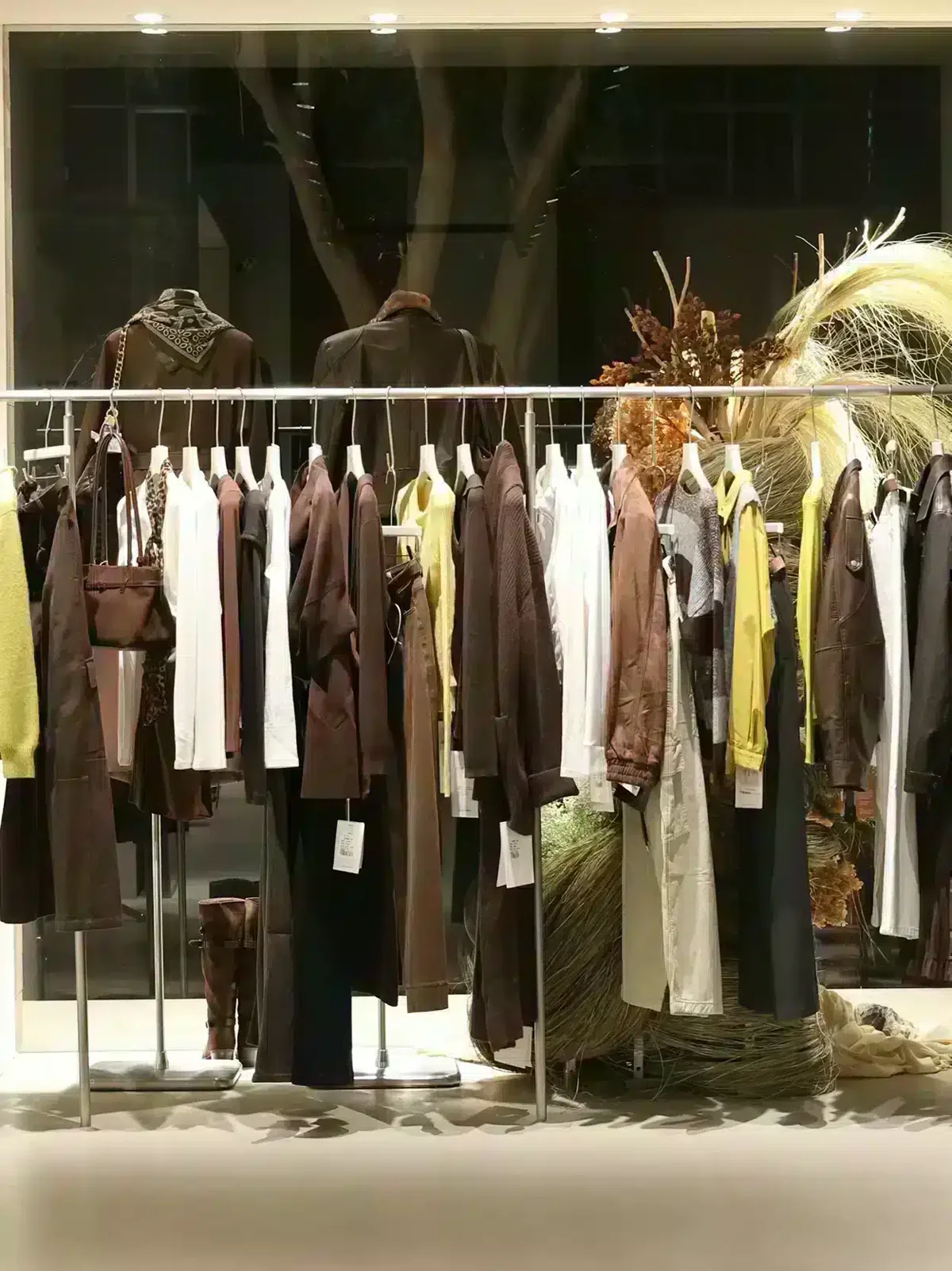 Window display rack styled with Fanan Display hangers