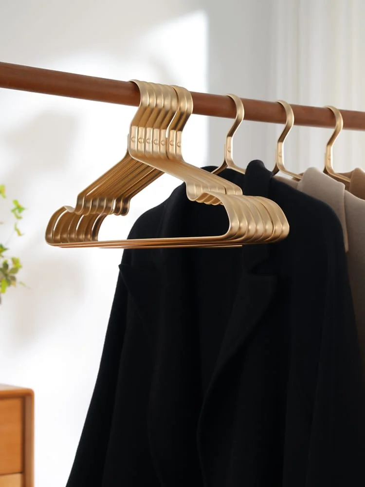 Aluminum Clothes Hangers 41.5cm (16.3″) | Fanan